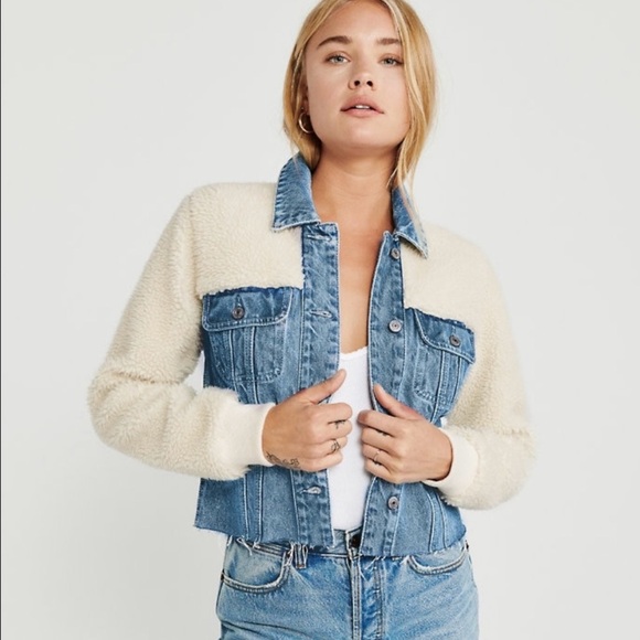 Abercrombie & Fitch Jackets & Blazers - Abercrombie & Fitch Denim Sherpa Jacket Small